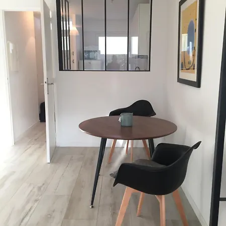 33m2 Avec Terrasse * Cassis