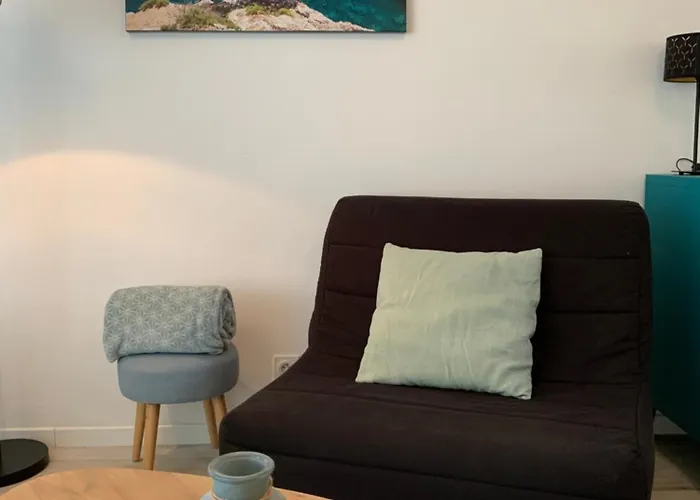 33m2 Avec Terrasse Апартаменты Каси